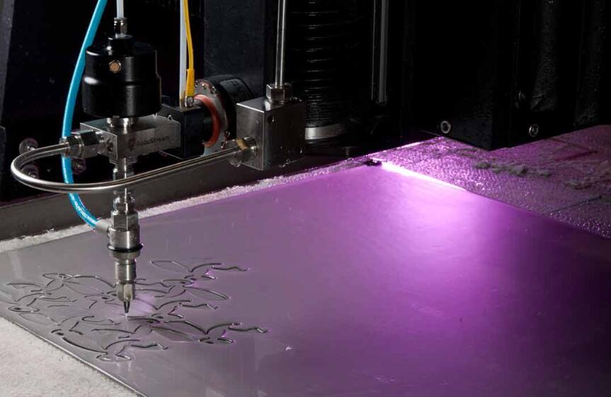 光纖切割機(jī)比起二氧化碳切割機(jī)有哪些優(yōu)勢？